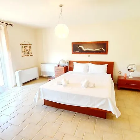 Eos Luxury Villa, Nilie Hospitality Mgmt Villa *