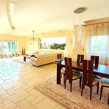Villa Eos Luxury Villa, Nilie Hospitality Mgmt *